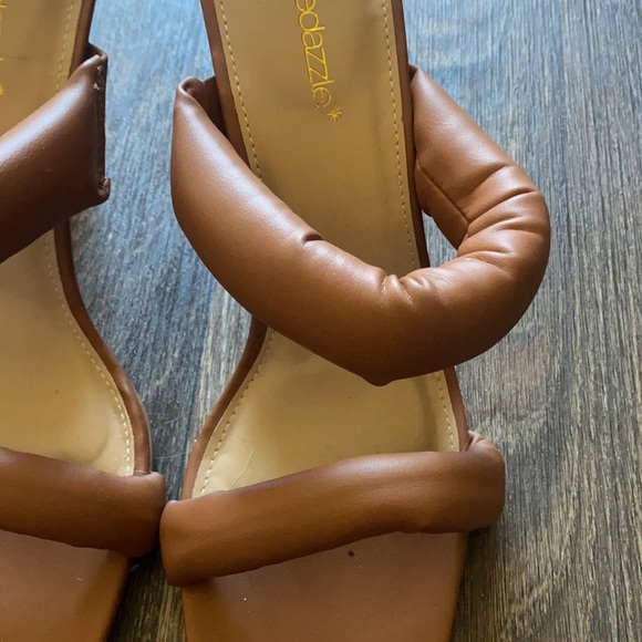 Rita Ora x Shoedazzle Turned Up Two Strap Heels - Picture 4 of 16